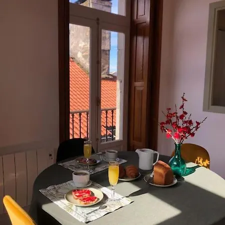 Apartamento Soleado Duplex En El Corazon De Compostela Santiago de Compostela