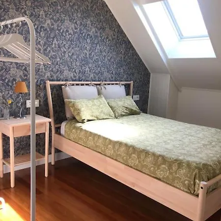 Apartamento Soleado Duplex En El Corazon De Compostela *